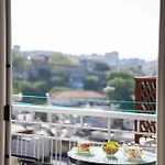 'castra View' In * سالونيك